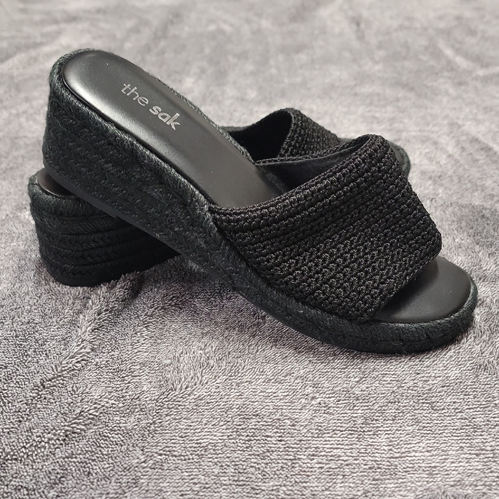 The Sak Women's Black Woven Slide Sandals Size 9